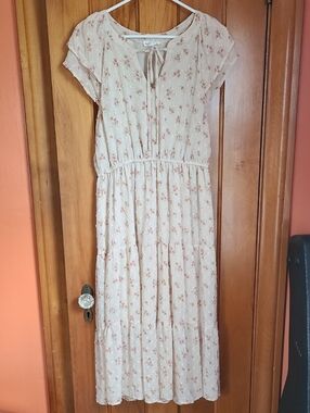 Light Floral Tie-Neck Maxi Dress - Cream with Dusty Rose Print